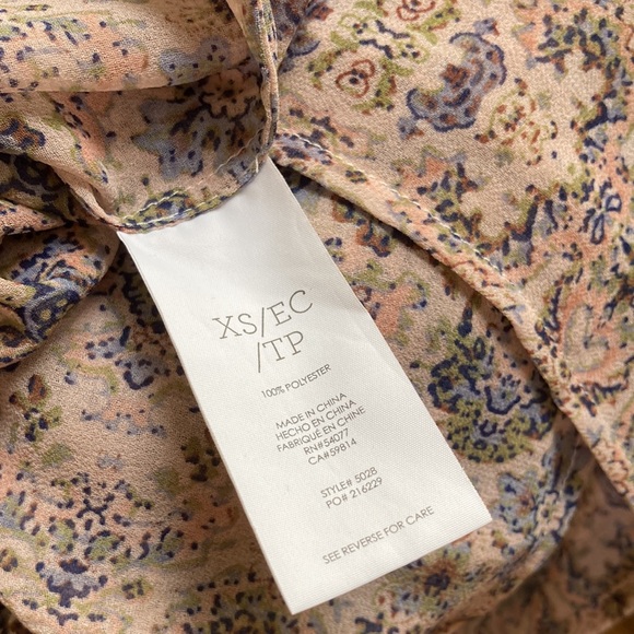 CAbi Blouse, Size XS - Picture 5 of 5